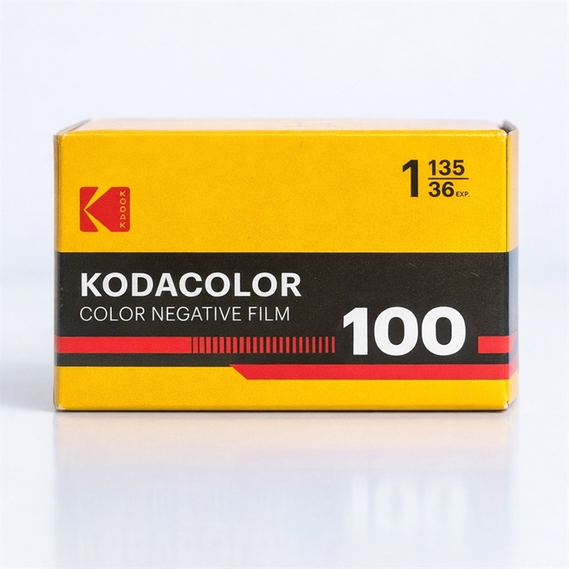 Phim âm bản màu dạng cuộn KODAK KODACOLOR 100 CA-135-36