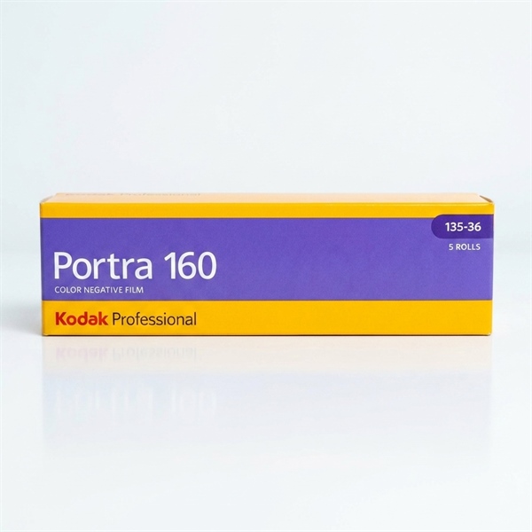 Phim âm bản màu dạng cuộn KODAK PORTRA 160 135-36