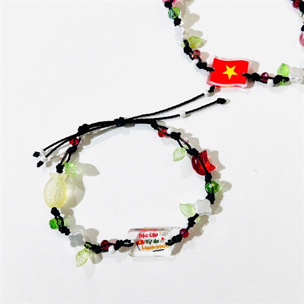 Vòng tay ALLIN D Hoa Nắng Việt