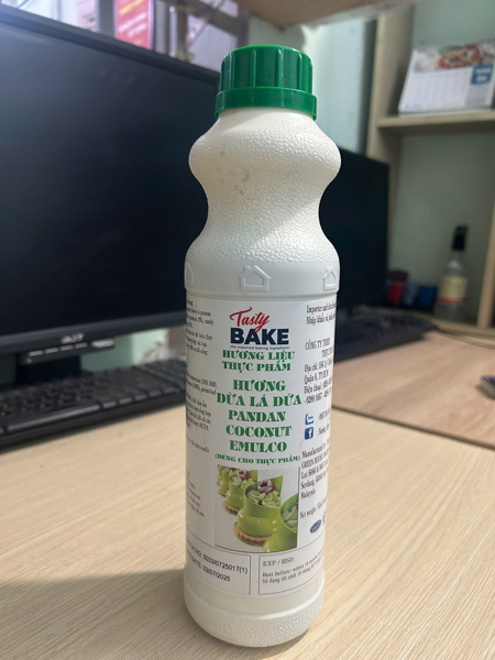 Hương & Màu Dừa Lá Dứa Tasty Bake 900g