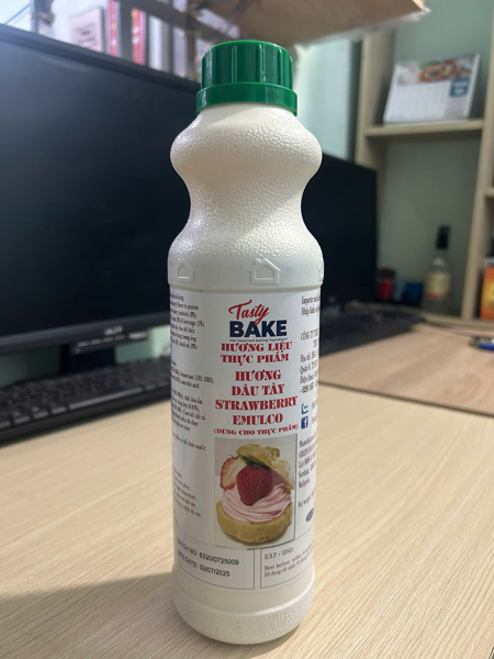 Hương & Màu Dâu Tasty Bake 900g