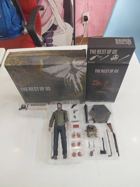 Mua bán (2ND) LIM TOYS THE LAST OF US JOEL MILLER & WEPPON SET