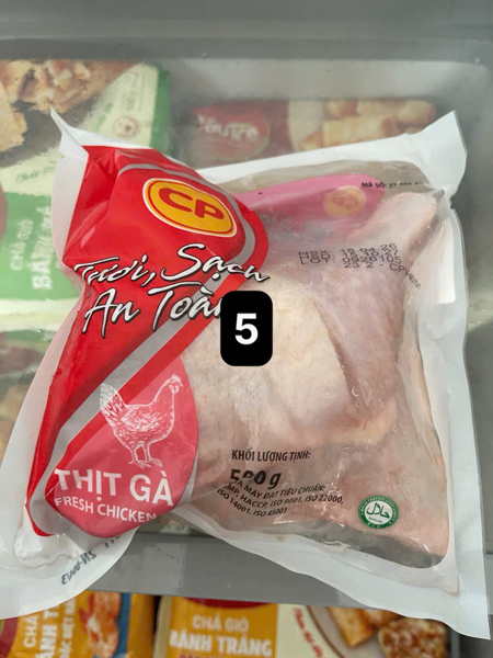 Đùi gà CP góc 4 500g
