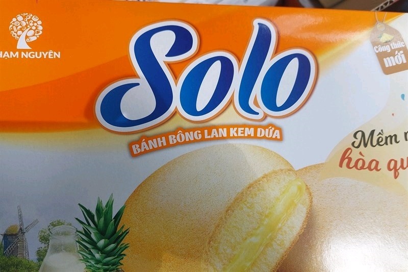 Bánh Solo bông lan kem dứa hộp 252g