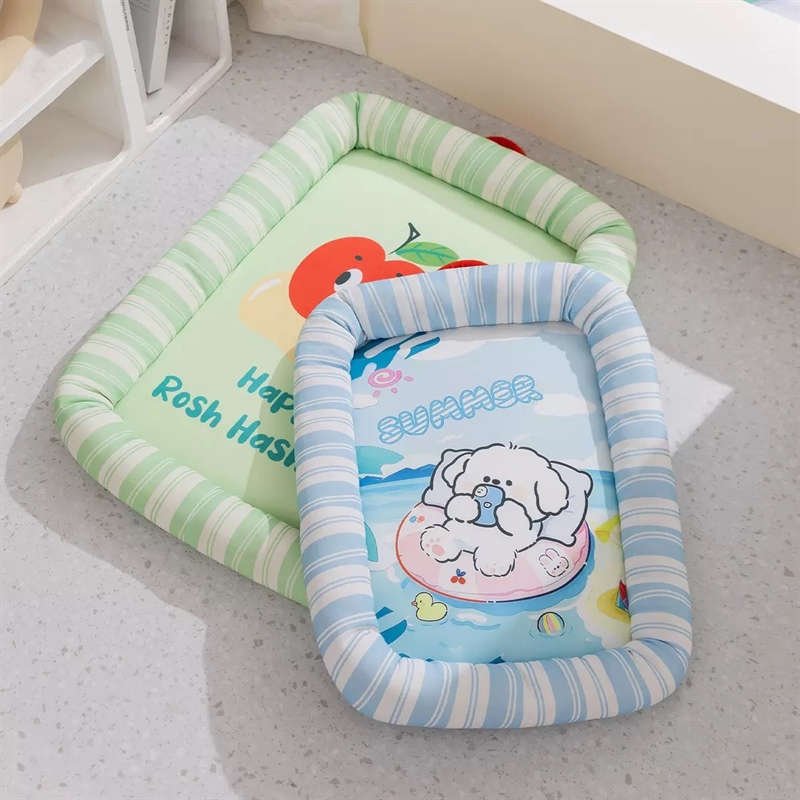 Hipi - Thảm ngủ cho thú cưng bo viền có tay cầm 65*50cm (VAT)