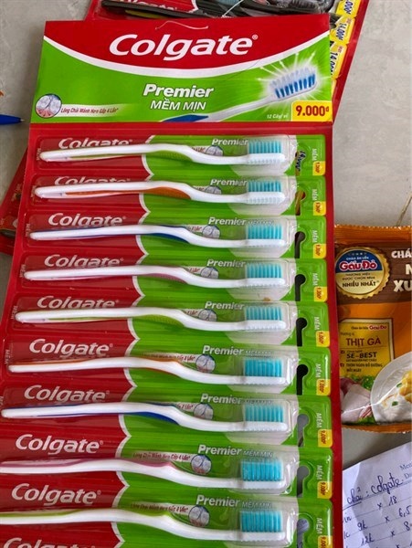 Bàn chải đr Colgate mềm mịn