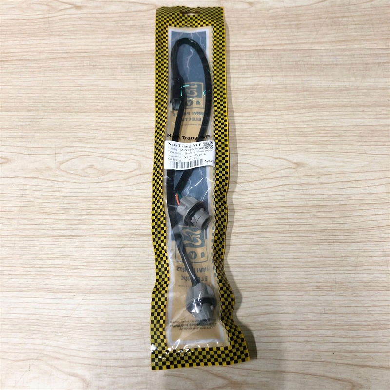 Đuôi nhan trước Vario, Click 16 AVP