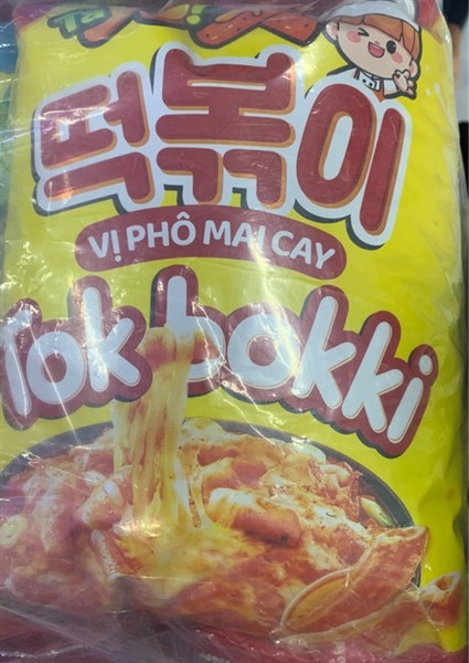 Bim Bim Phoomai cay Tokboki