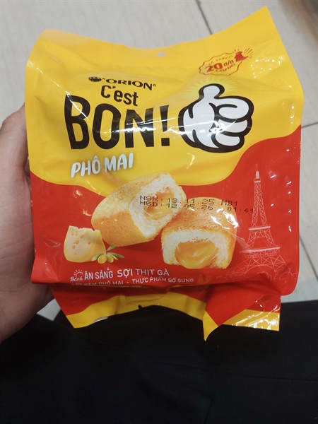 Bánh Bon sợi thịt gà sốt kem phô mai