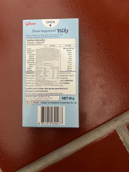 Banh Pocky milk Hokkaido 40g