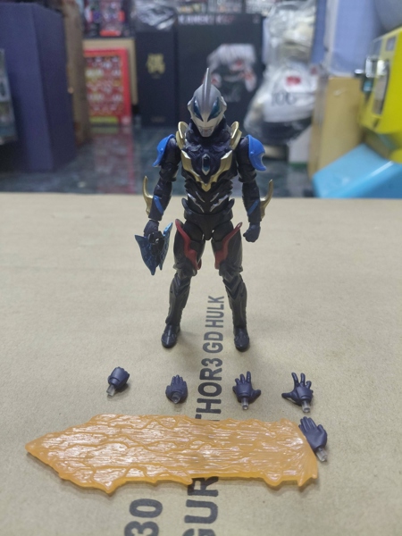 Mua bán (NO BOX) CHODO ULTRAMAN GEED GALAXY RISING