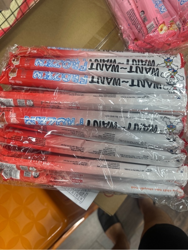 Nước giải khát Want Want frozen vị cola vị cola cây 78ml