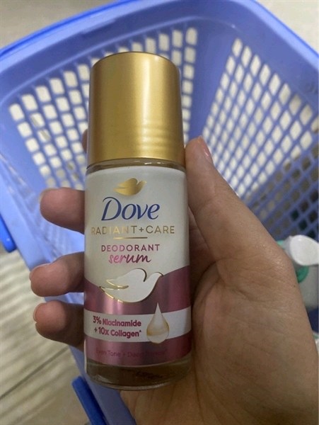Lăn khử mùi Dove
