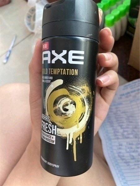 Xịt khử mùi toàn thân Axe Gold temptation 135ml