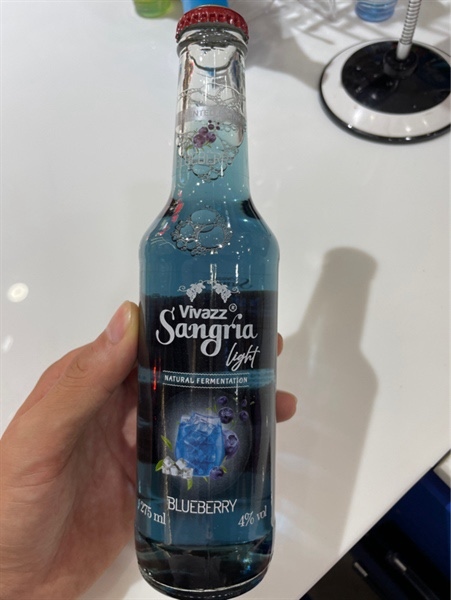Vivazz Sangria Hương Việt quất chai 275ml