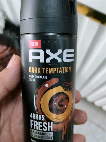 Xịt khử mùi Axe dark temptation 135ml
