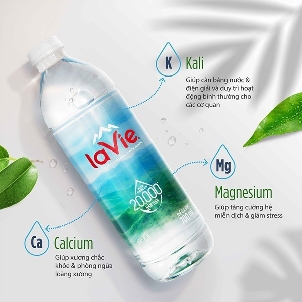 Nước khoáng Lavie kiềm 700ml