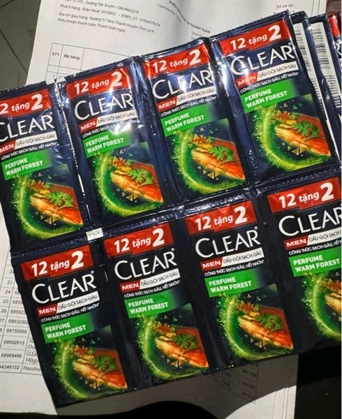 Clear Men dau goi sach gau huong nuoc hoa go & phong Lu 5g