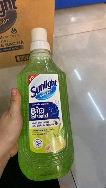 Nước lau sàn Sunlight Hương chanh yuzu và sả 1kg