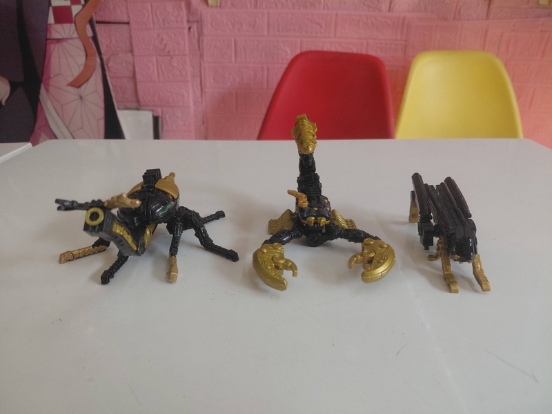 Mua bán (NOBOX) SET MINIPLA KING OHGER CAUCASUS KABUTO KÈM 3 BỌ