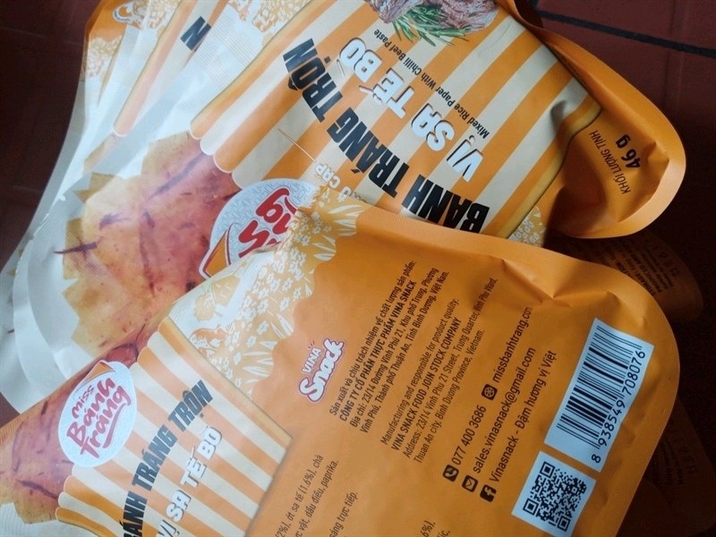 Bánh tráng trộn vị SA tế bò