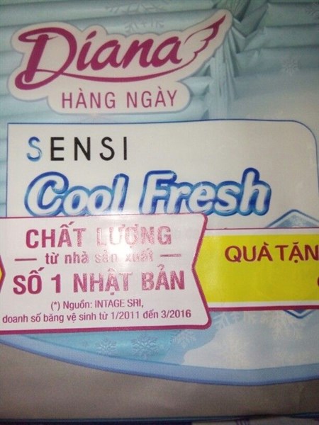 Băng vệ sinh hàng ngày Diana Sensi Cool Fresh gói 40 miếng