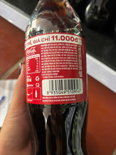 Coca Cola chai 850ml