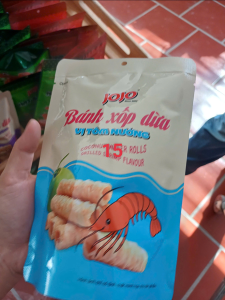 Jojo - Bánh xốp dừa vị tôm nướng 55g