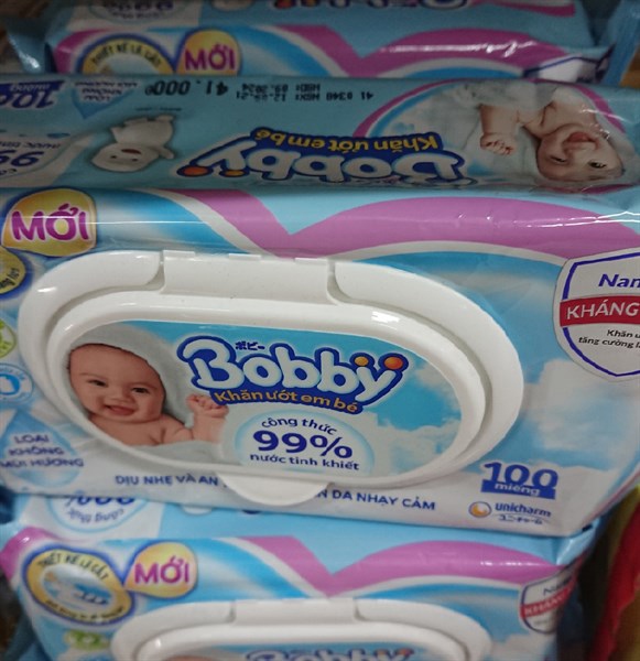 Khăn giấy ướt Bobby 100 tờ