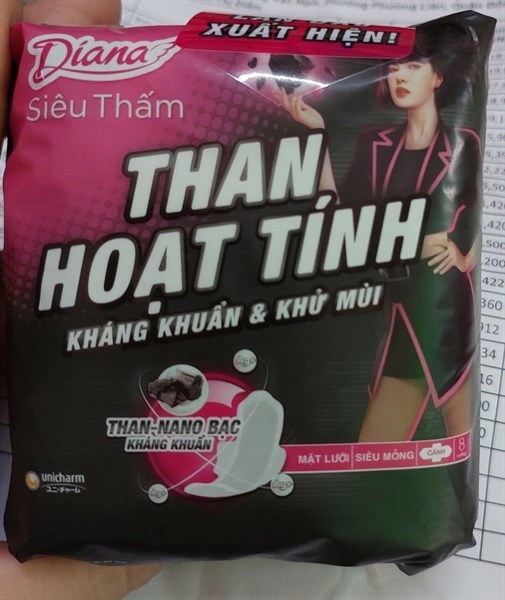 Băng vệ sinh Diana siêu thấm than hoạt tính