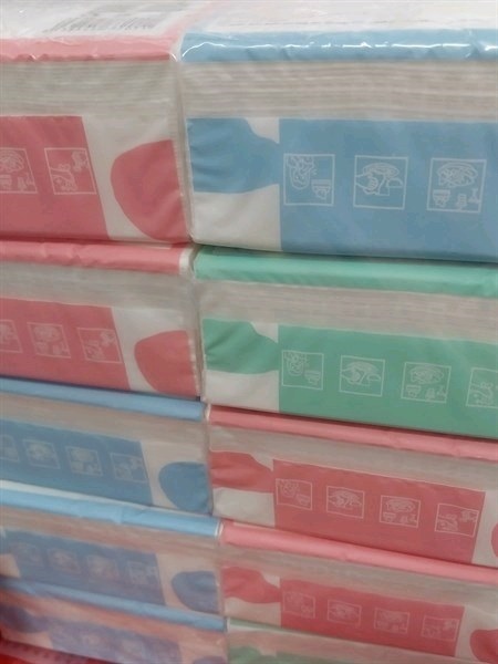 Giấy Gumi 3 lớp 300 tờ