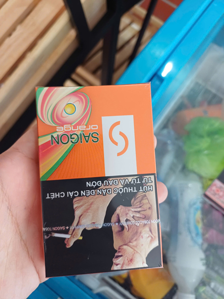 Thuốc lá Sài Gòn bấm vị cam