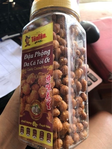 Đậu phộng Tân Tân da cá tỏi ớt 240g nguyên hạt