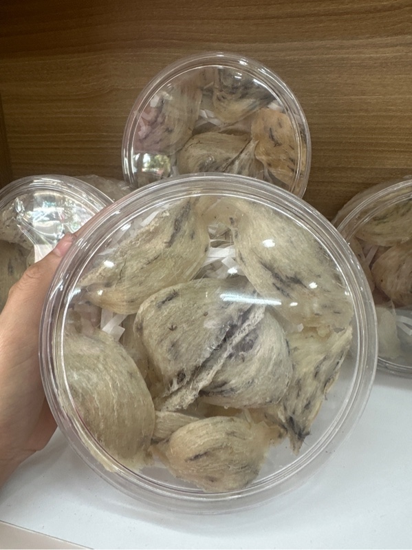 Tổ yến thô