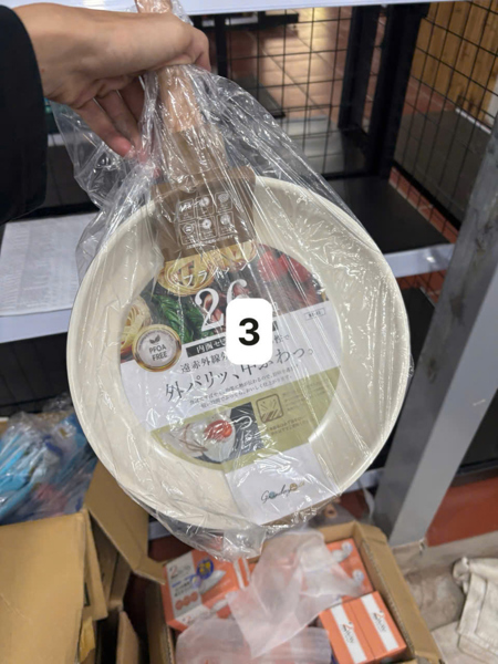Chảo chống dính ceramic kakusee size 26CM cạn lòng màu be