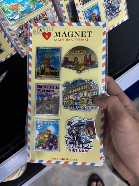 Hít 6 miếng to
