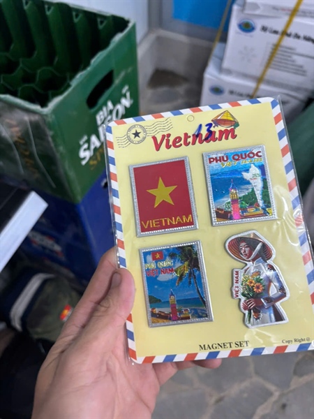 Hít 4 miếng