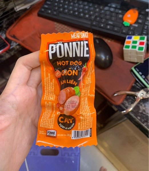 Xúc xích hotdog Ponnie vị cay