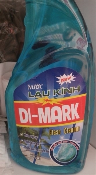 Nước lau kính DI-MARK 600ml