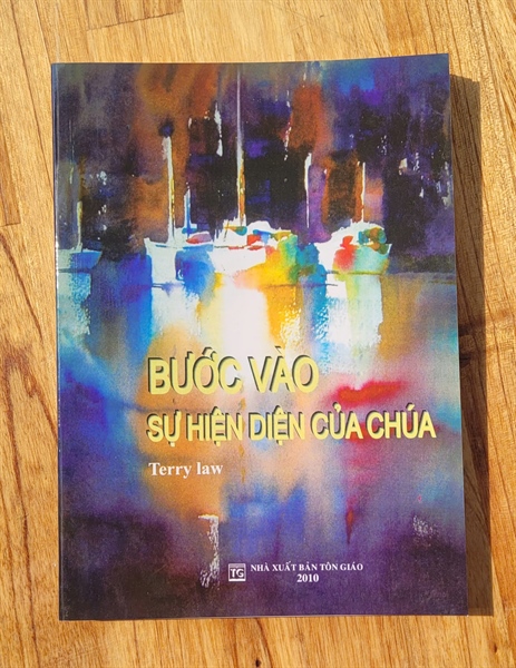 Bước Vào Sự Hiện Diện Của Chúa