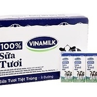 Vinamilk ít đường 180ml