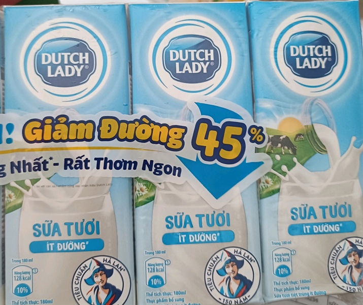 Dutch lady - Sữa tươi 180ml ít đường