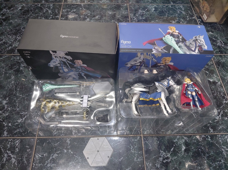 (2ND HỘP XẤU, GÃY CHỐT VÀ DÍNH SƠN GIÁP SAU NGỰA) FIGMA 568-DX LANCER/ALTRIA PENDRAGON DX EDITION