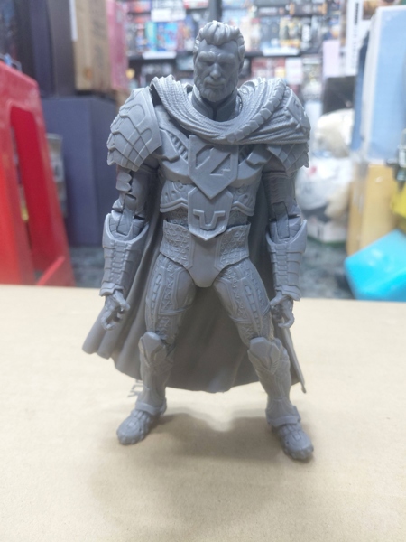 Mua bán (NOBOX) MCFARLANE GENERAL ZOD PLATINUM EDITION