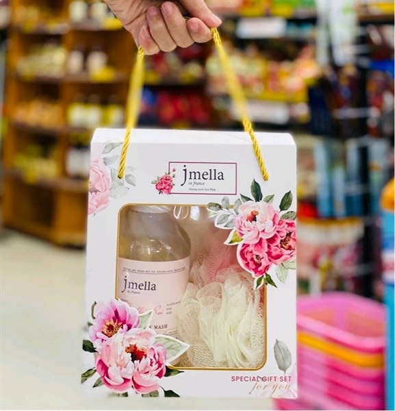SỮA TẮM NƯỚC HOA JMELLA 500ML