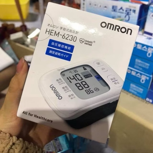 Máy Đo Huyết Áp Omron HEM 6230 Nội Địa Nhật