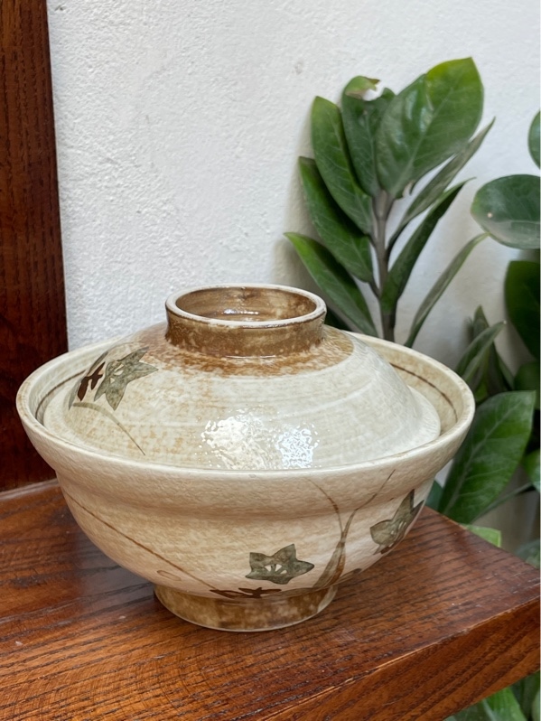 Bát men đá nâu be lá có nắp size 16x8cm