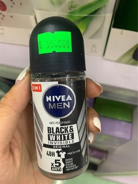 Lăn khử mùi Nivea Men black white X5 50ml