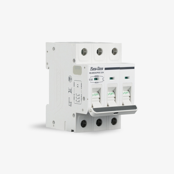 Aptomat ngắn mạch 3 cực RD.MCB 3P3E 32A