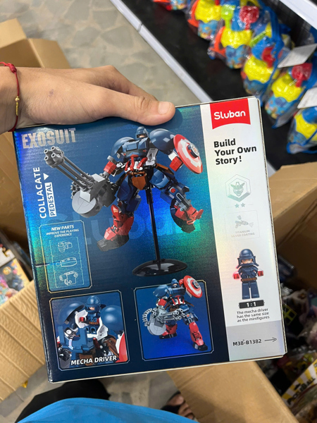 M38-B1382 Bộ đồ chơi lắp ráp mecha chiến binh.